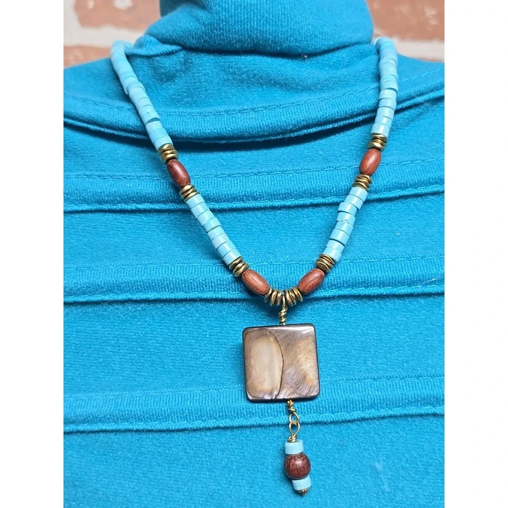 Faux Turquoise Beaded Necklace 17